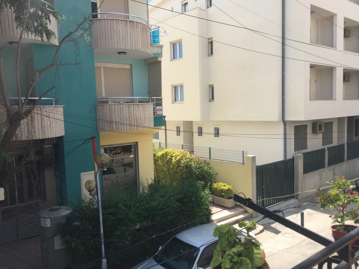 Seaside Apartments Дуррес Экстерьер фото